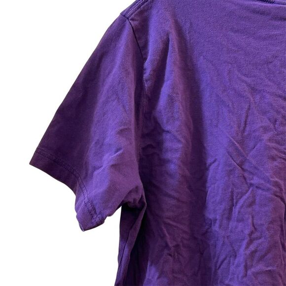 Bella + Canvas Men's Purple Gremlins Graphic T-Shirt Size L Short Sleeve - Picture 12 of 15